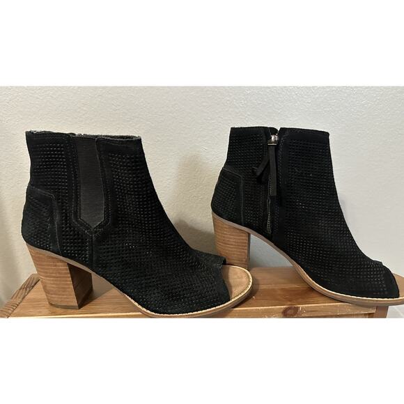 Toms Shoes - TOMS 8.5 Black Suede Booties Stack Wedge Heel Casual Ankle Boots